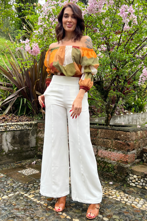 Blusa cuello bandeja con estampado de cuadros tonya