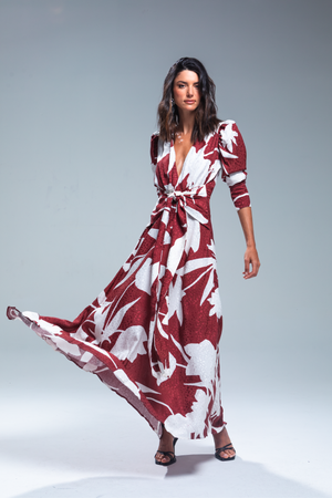 PTJ24142800 vestido largo con estampado