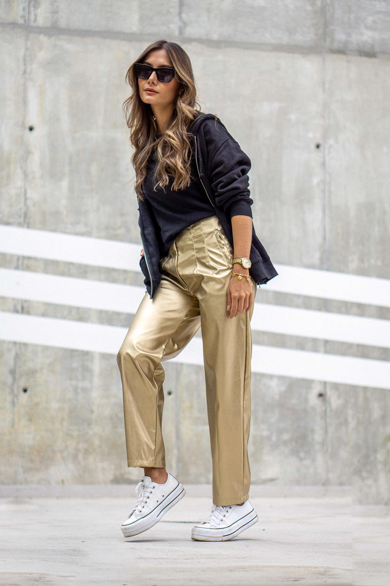 Pantalón con venas frontales dorado MetalLuxe