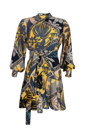 Hermoso vestido corto con cinturón