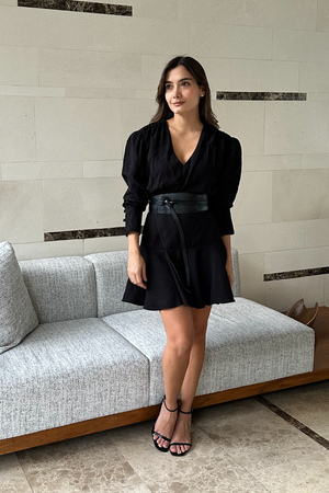 PTJ25693 vestido corto con cinturón