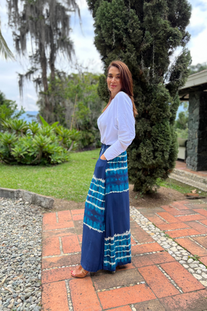 Hermoso pantalón palazzo color azul y blanco
