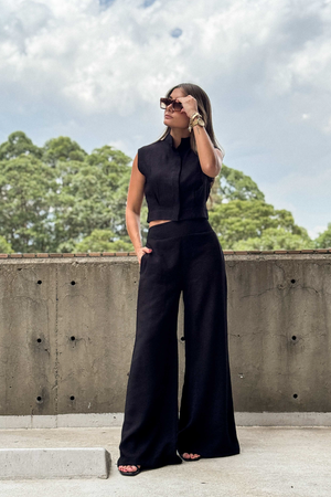 PTJ272830 blusa negra con pantalón negro tipo palazzo