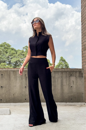 PTJ272830 blusa negra con pantalón negro