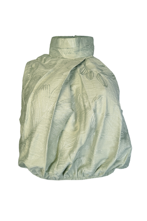 PTJ3027 blusa con bordados y cuello halter