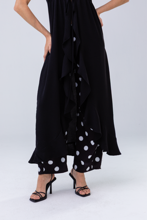 PTJ8812 salida color negro con tiras y pantalón de puntos