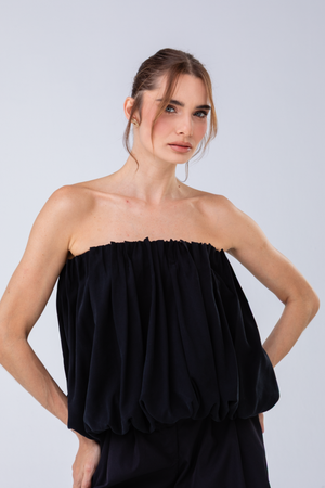 PTJ8815 blusa negra con elástico color negra