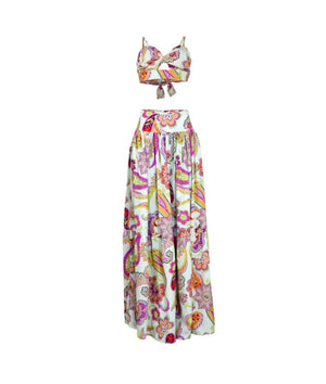 Set de crop top de tiras y falda larga con estampado blanco y lila.