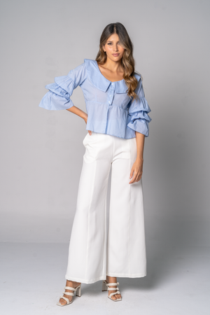Camisa con botones y mangas largas abollonadas