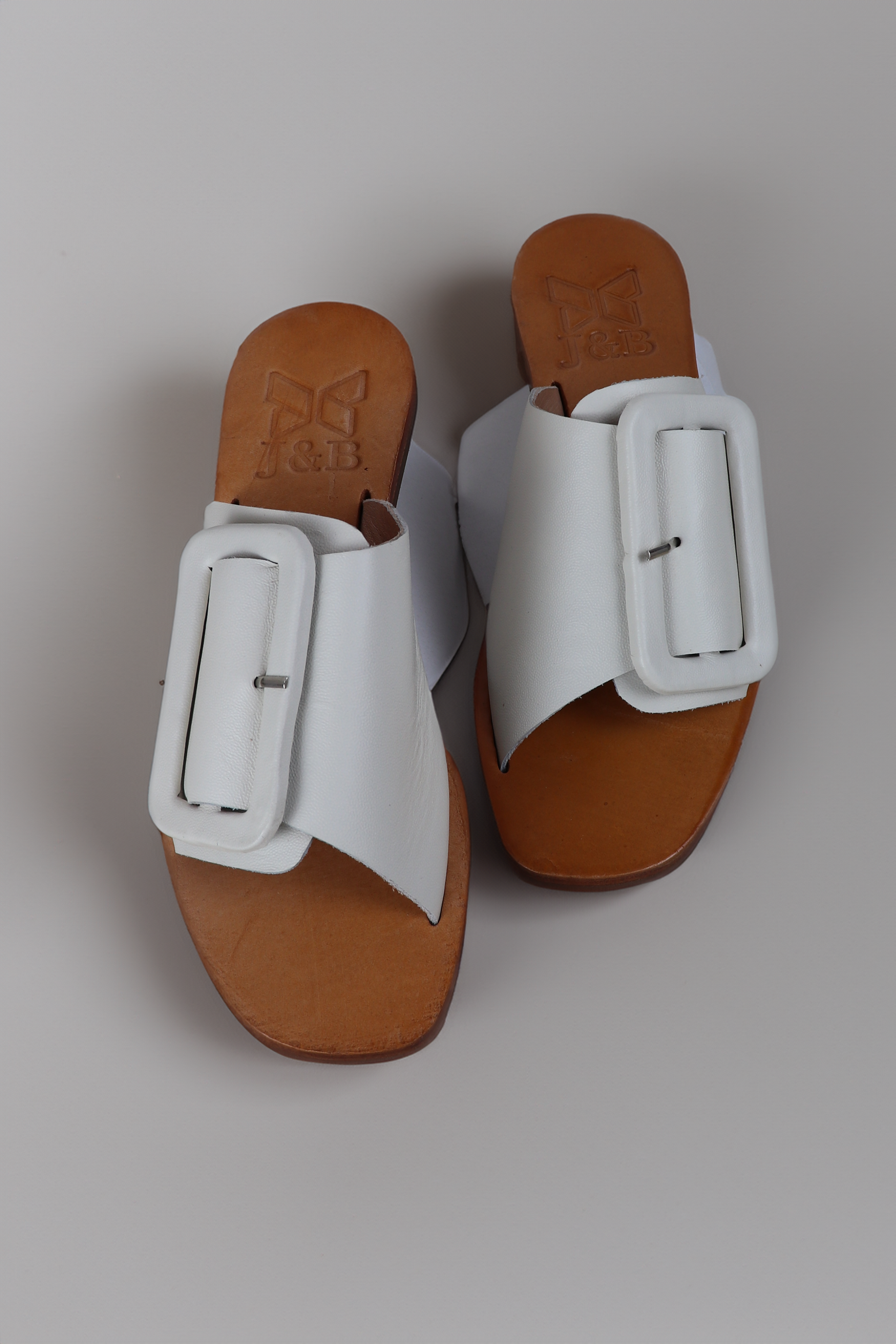Sandalias beige