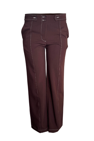 PTJ0054 pantalones color café con costuras visibles