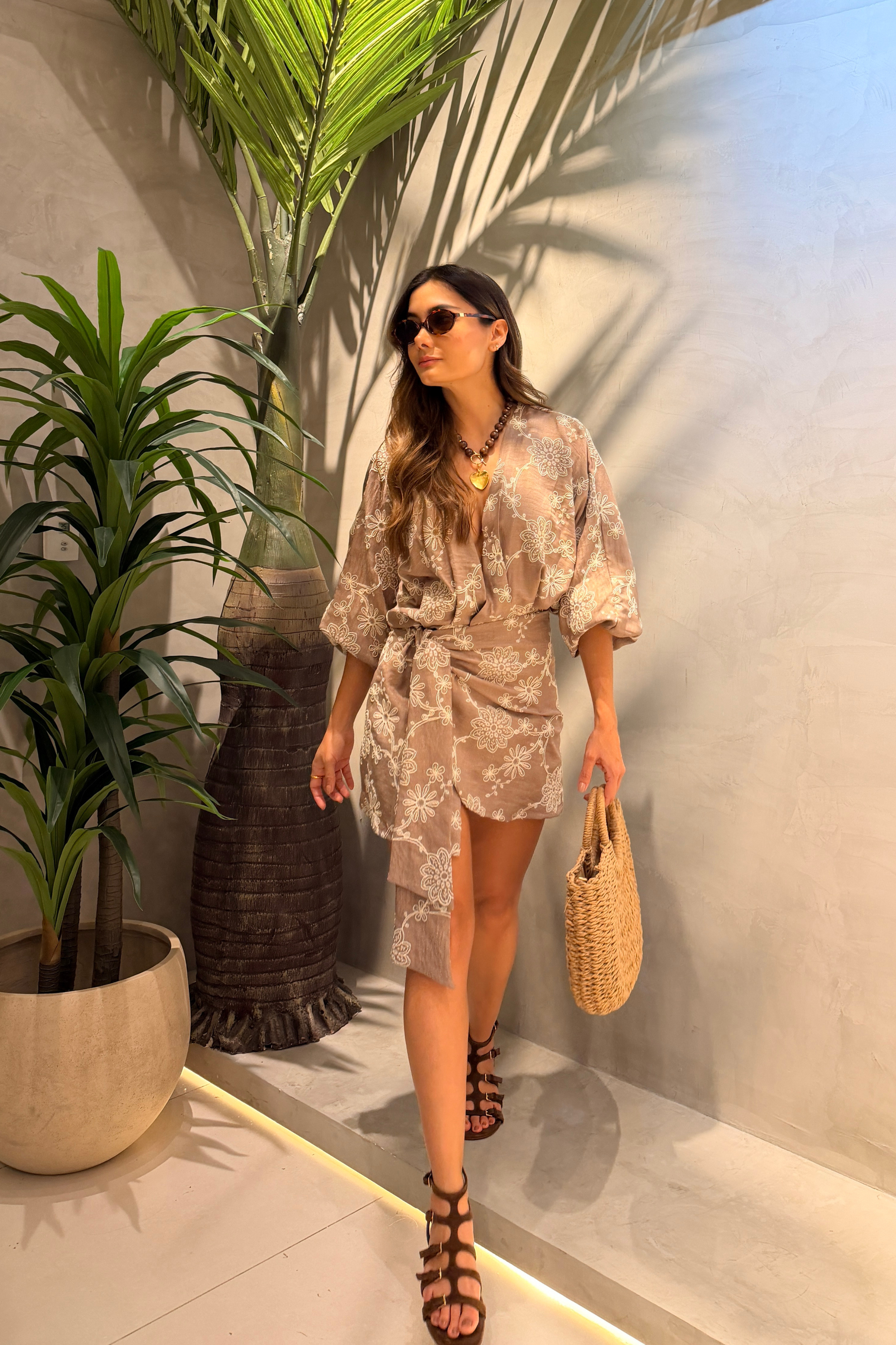 PTJ0099 vestido corto con lazos laterales 