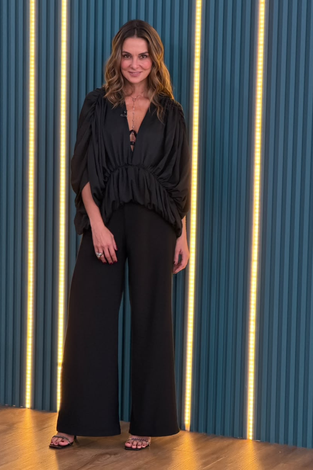 PTJ0204 blusa con pantalón negro