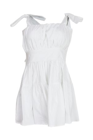 Hermoso vestido corto con recogido en el busto y cortes en la falda color blanco 