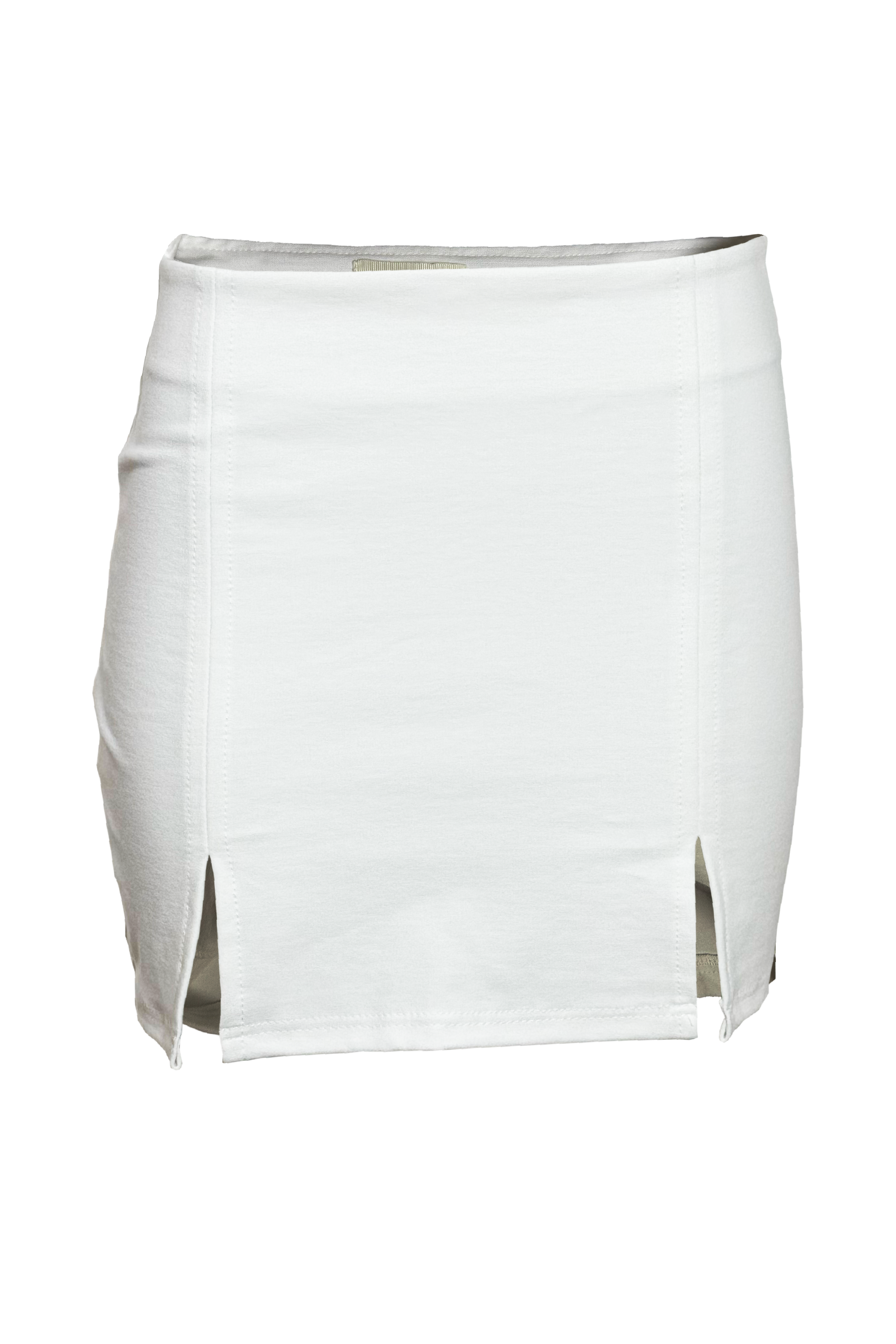 PTJ148929 falda corta color blanco con aberturas