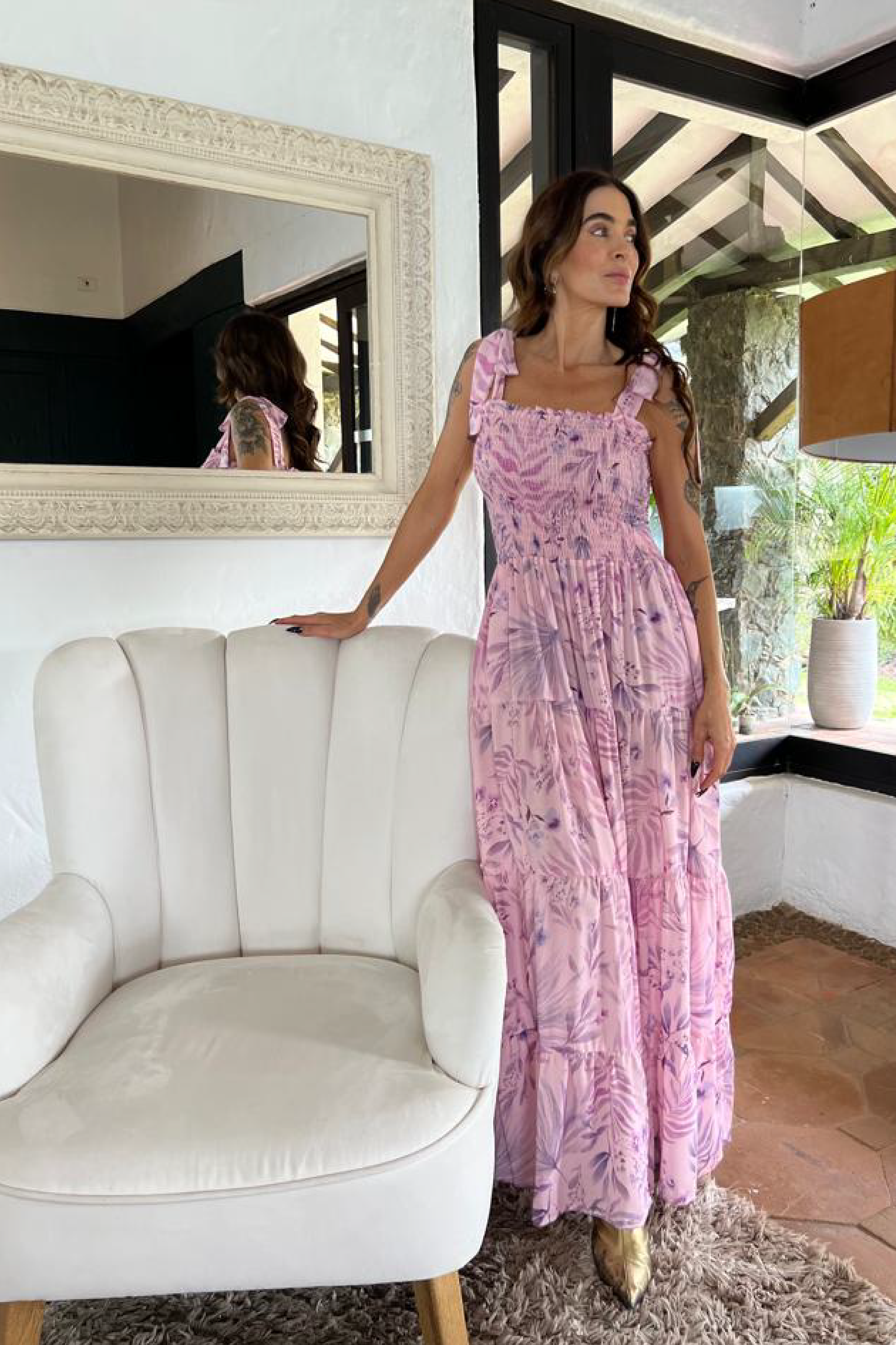 PTJ23162900 vestido largo con lazos en los hombres