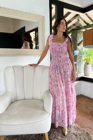 PTJ23162900 vestido largo con lazos en los hombres