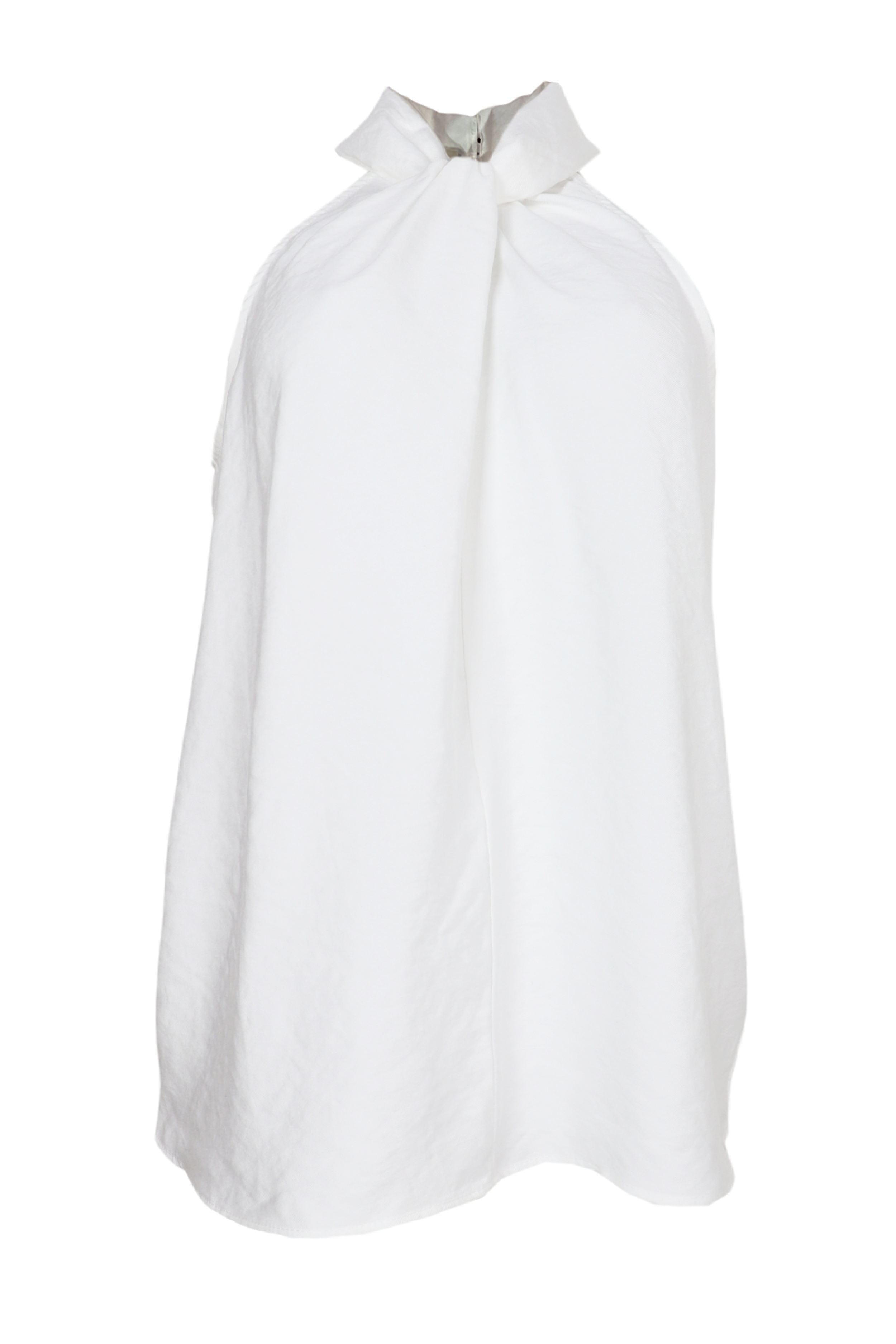 Hermosa blusa cuello halter, sin mangas