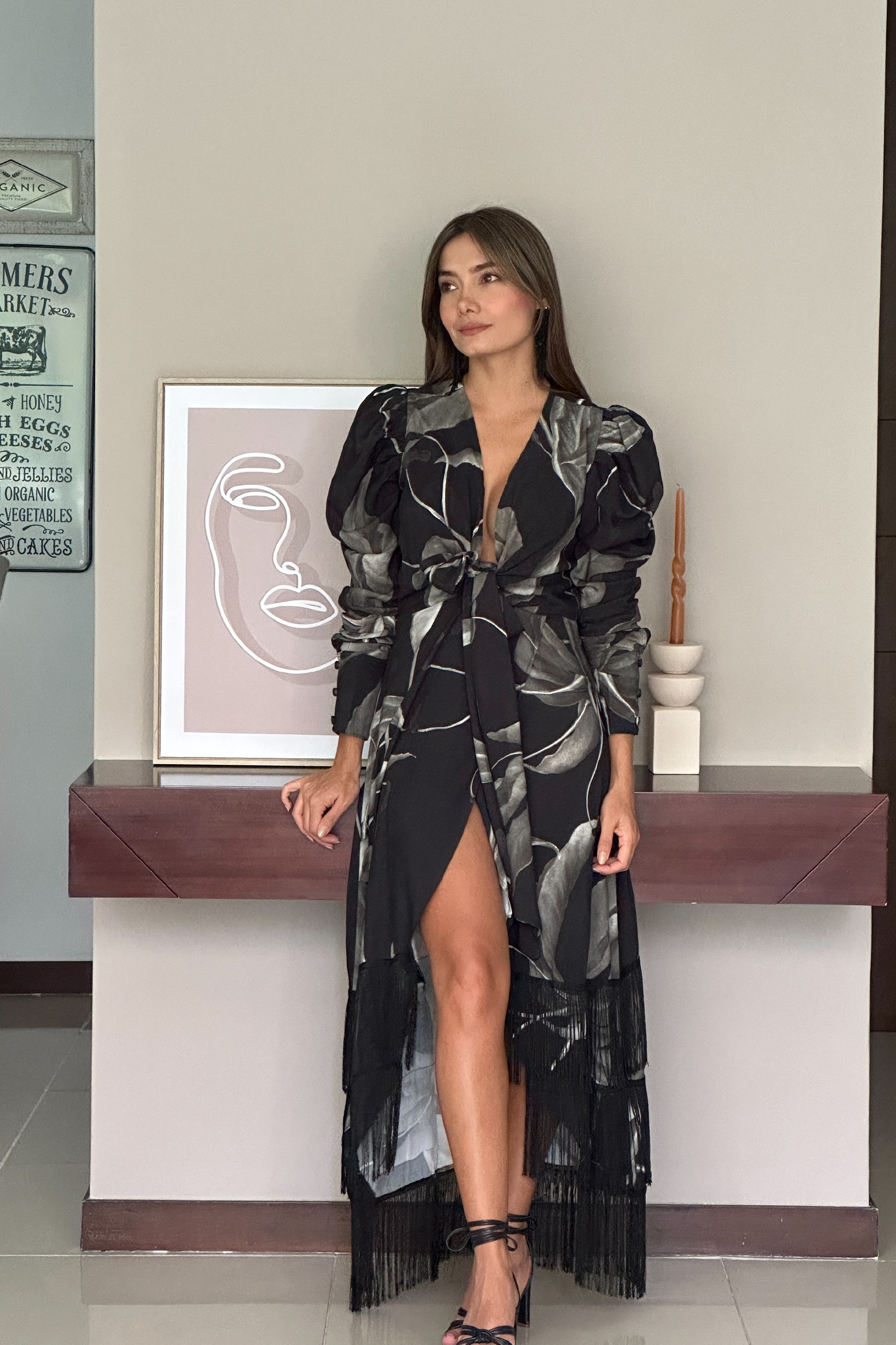 PTJ273529 vestido con corte delantero y estampado