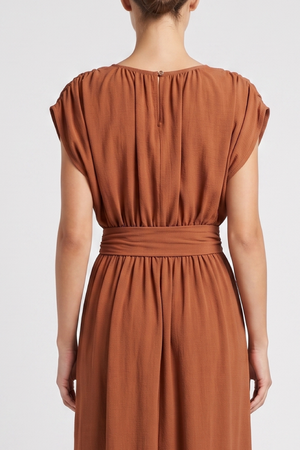 PTJ2770320 vestido con fajón