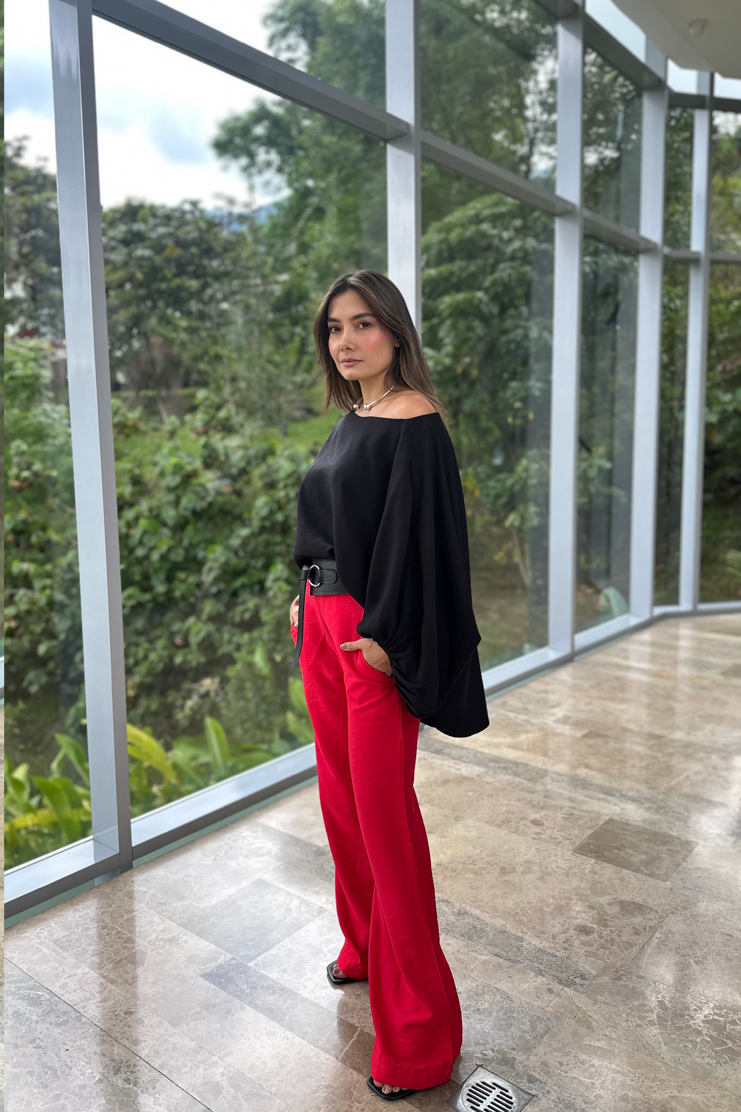 PTJ278629 blusón con correa y pantalón