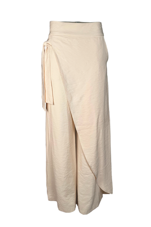 PTJ2844 pantalón con lazos y bolsillos y blusa tipo cuello bandeja color beige