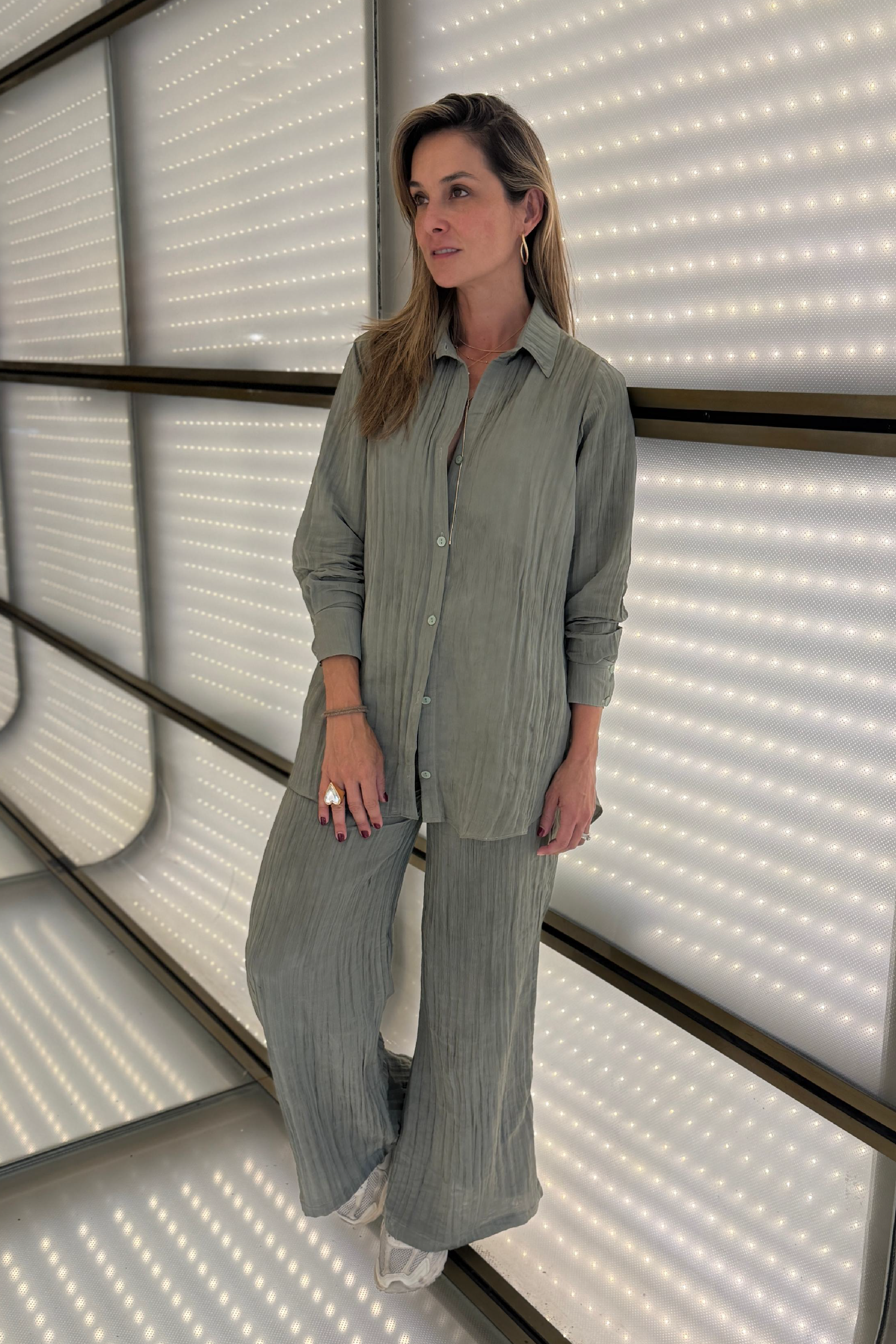 PTJ286112000 blusa y pantalón verde