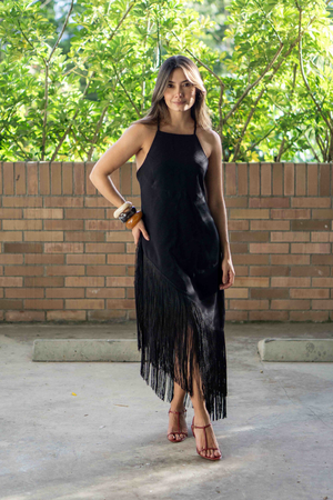 PTJ290030-vestido-negro-con-flecos