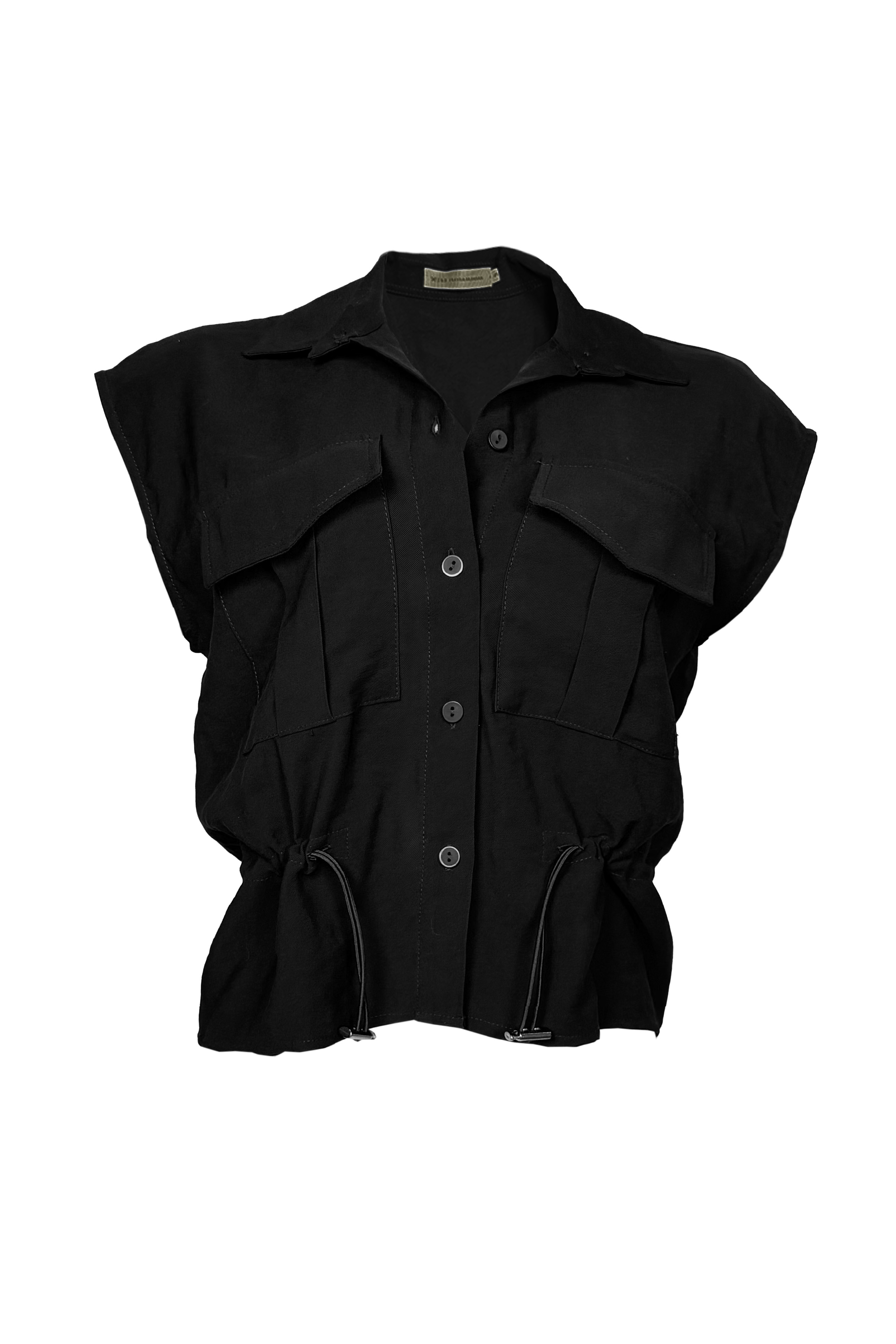PTJ29833000 blusa de bolsillos con elásticos color negra