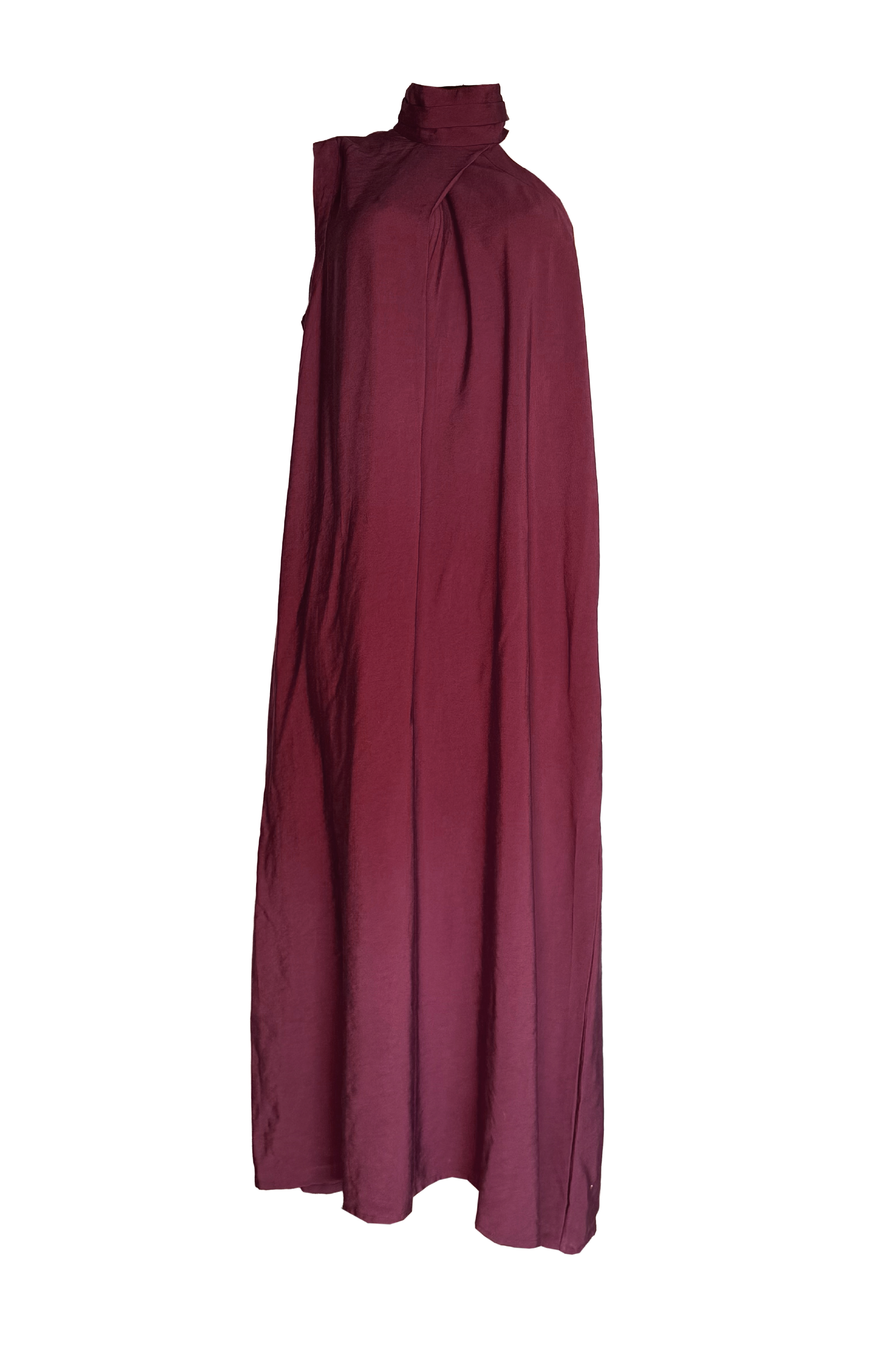PTJ2987 Vestido color vinotinto con cuello halter
