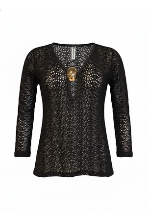 PTJ302119 Blusa con broche y textura Jazmín  negro