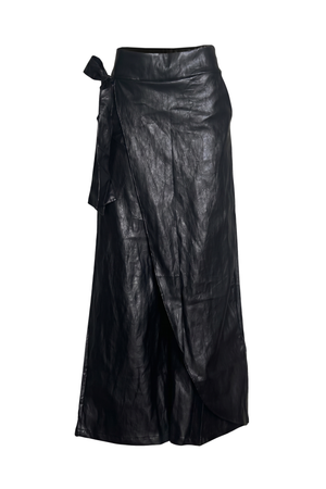 PTJ309124 pantalón con lazos y blusa negra
