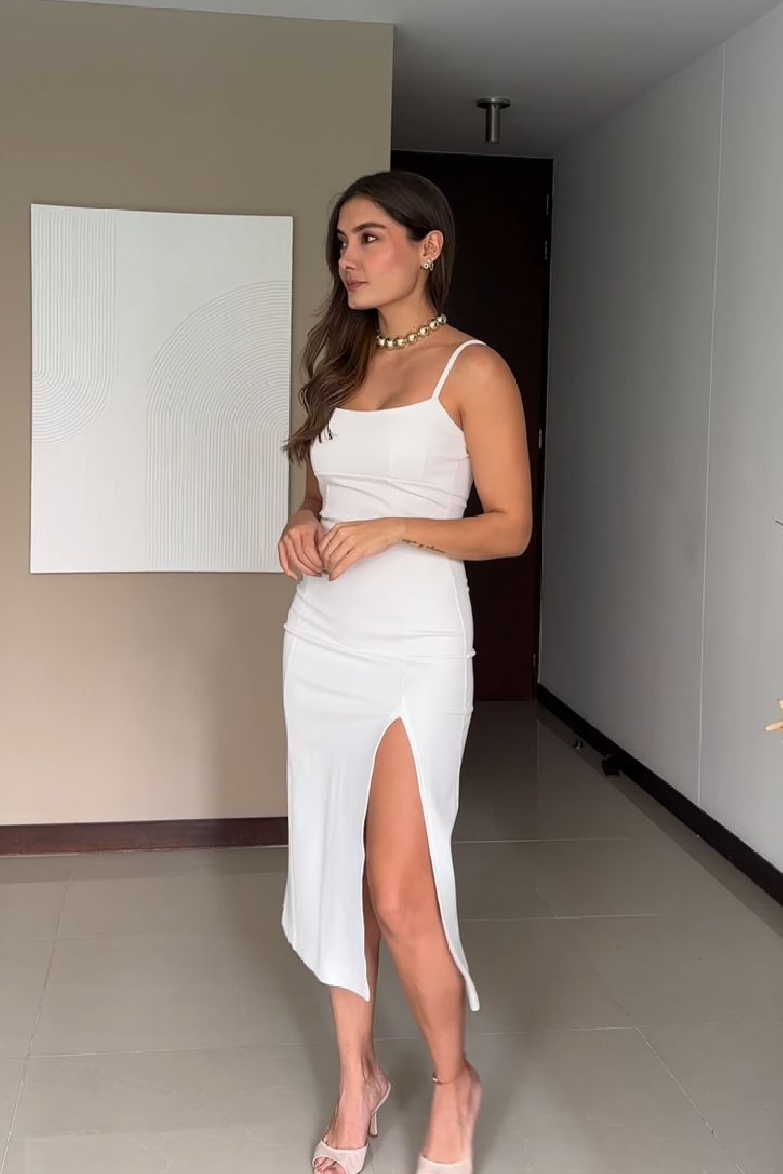 PTJ401929 vestido midi con tiras y ceñido al cuerpo