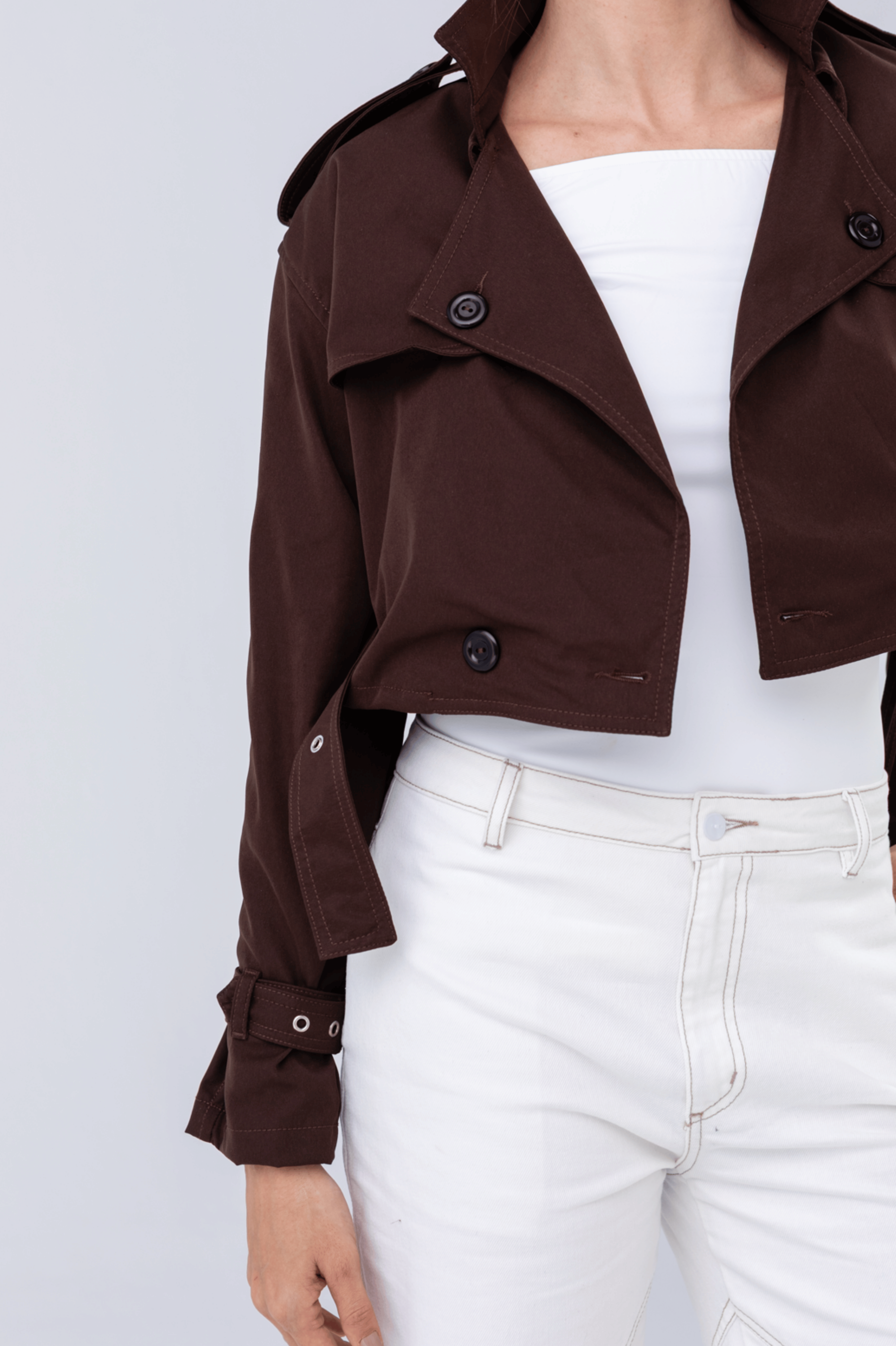 PTJ4037 chaqueta con bolsillos café