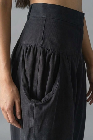PTJ700536 pantalón con bolsillos color negro