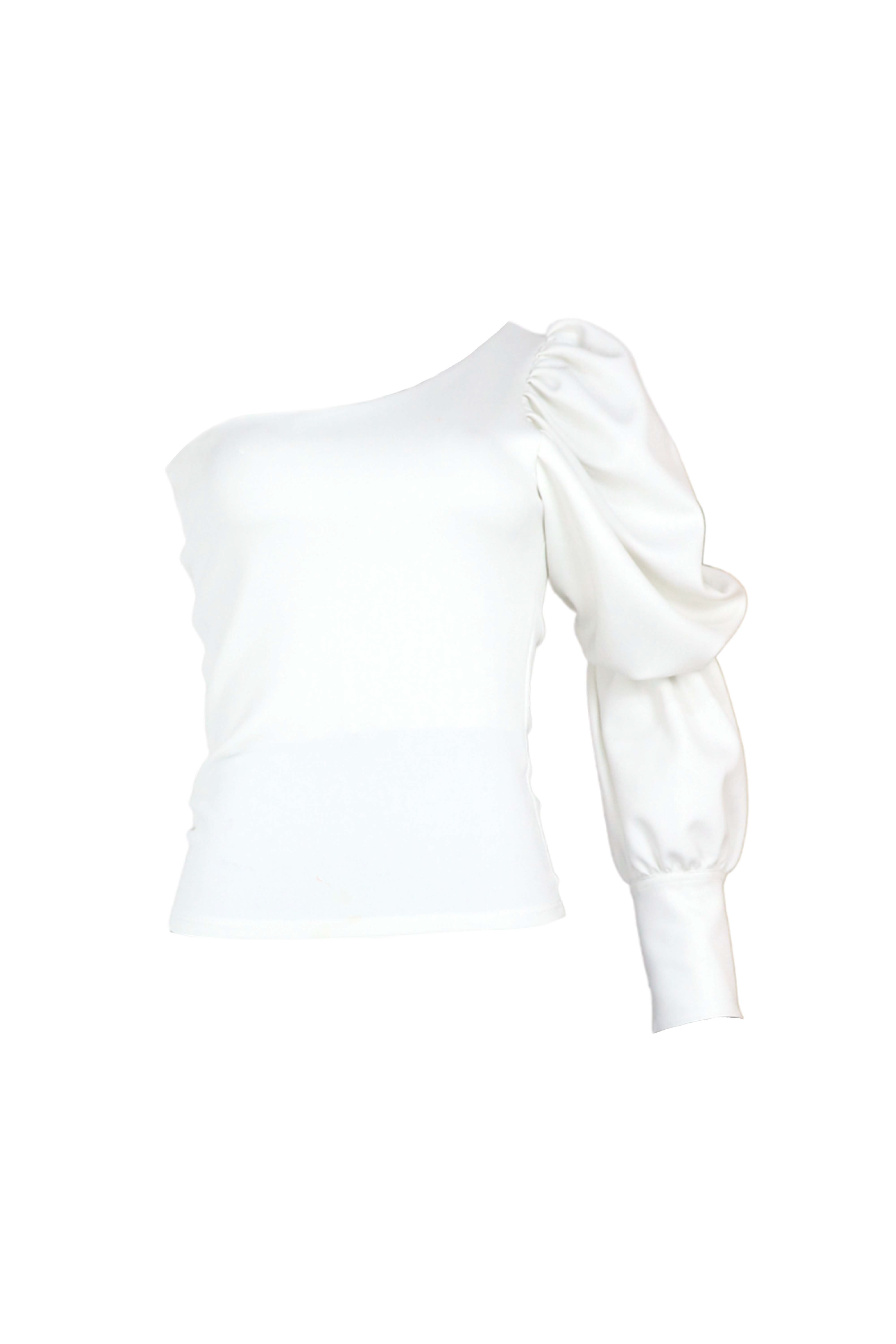 Blusa asimétrica para mujer