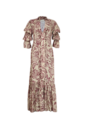 Vestido largo con mangas largas en color beige.