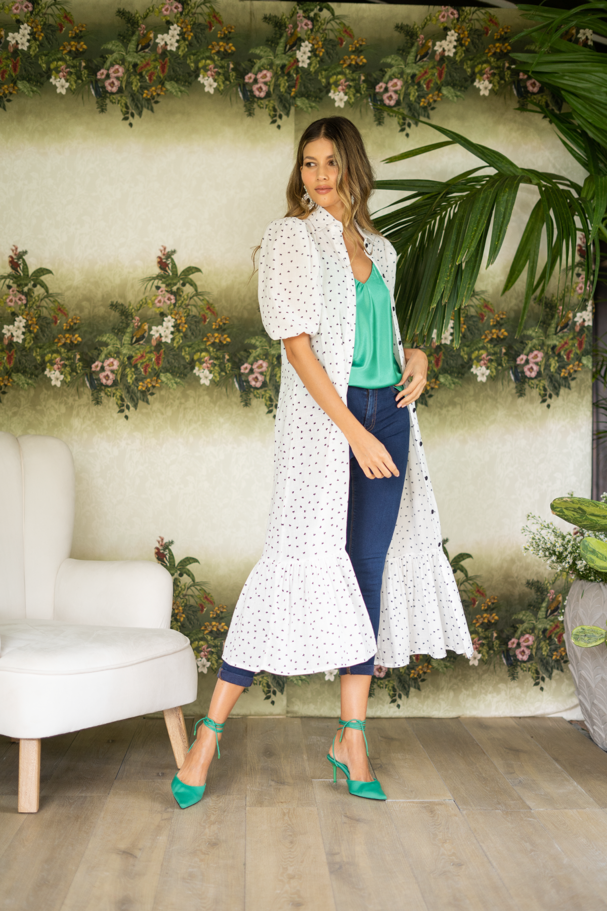 Kimono largo color blanco.