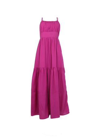 Vestido largo de tiras color fucsia.