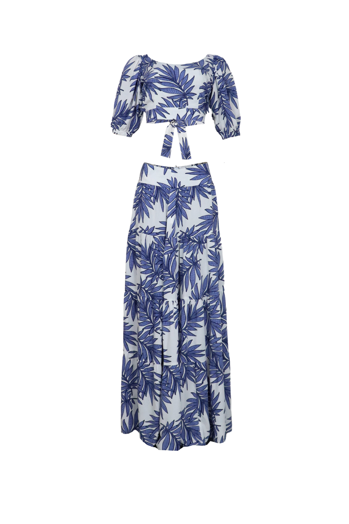 Set de falda larga blanco y azul.