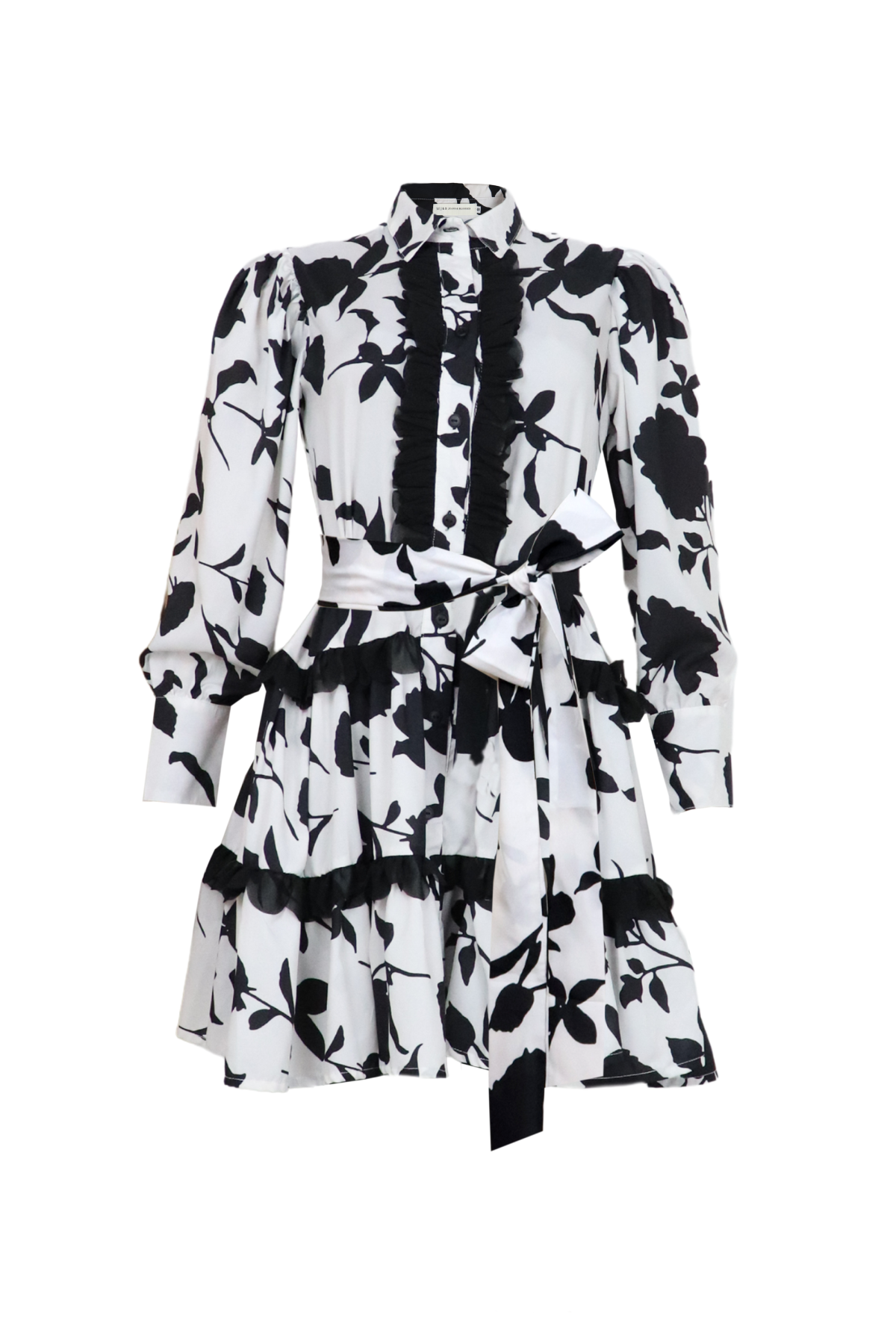 Vestido corto con estampado a dos tonos y cinturón.