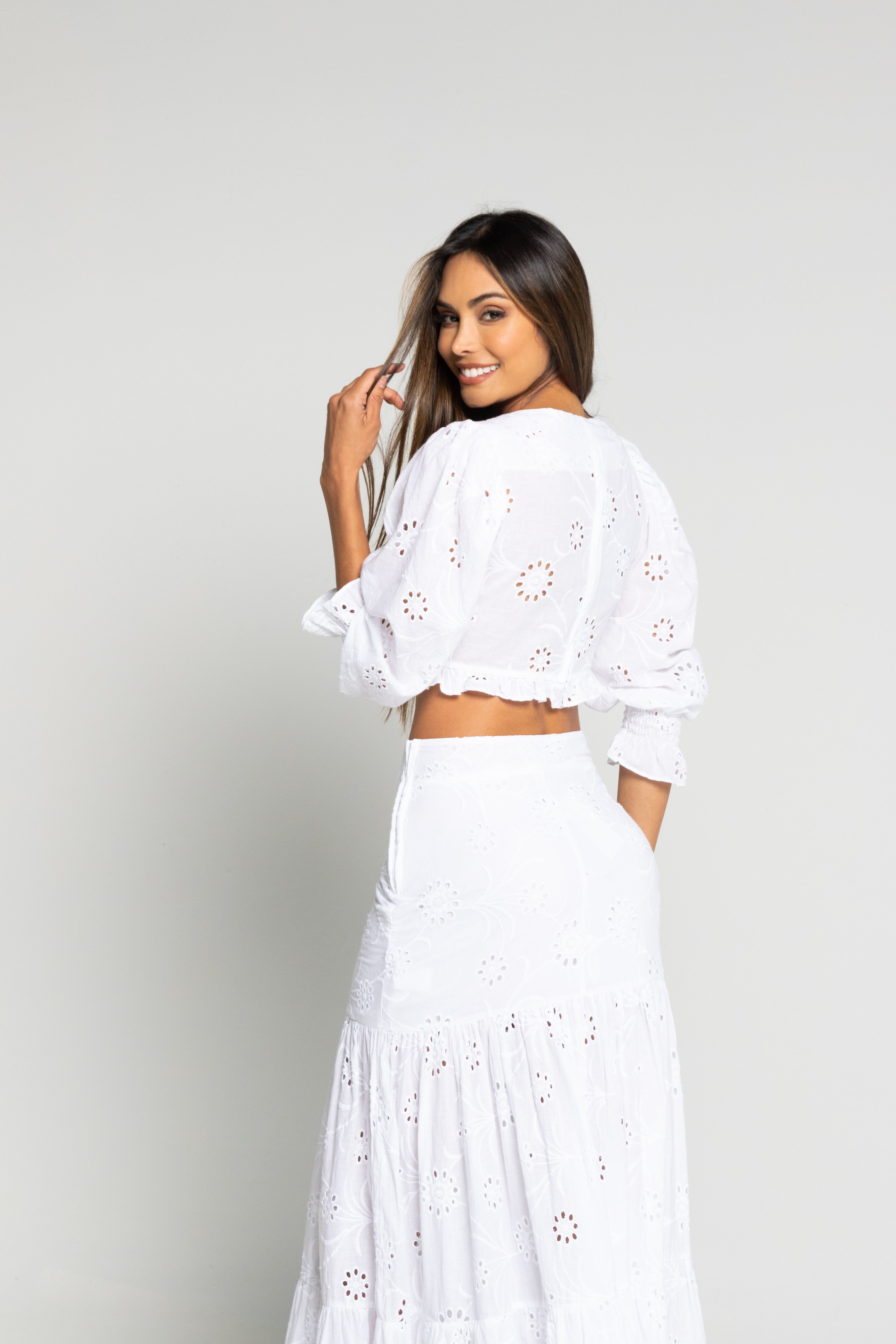 Blusa con cierre atrás