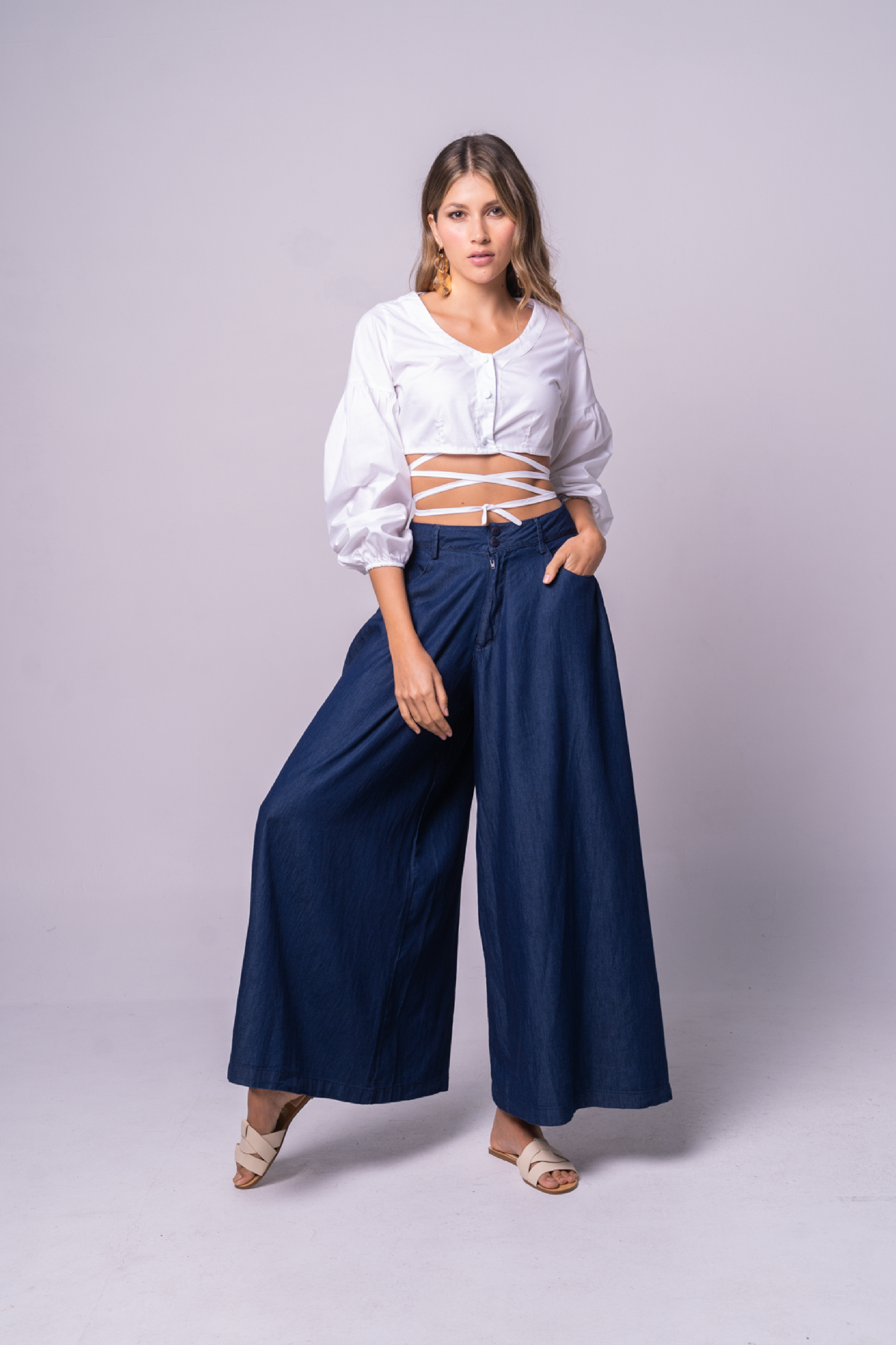 Pantalón palazzo con pasadores