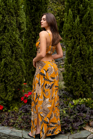 Vestido corte en la espalda 