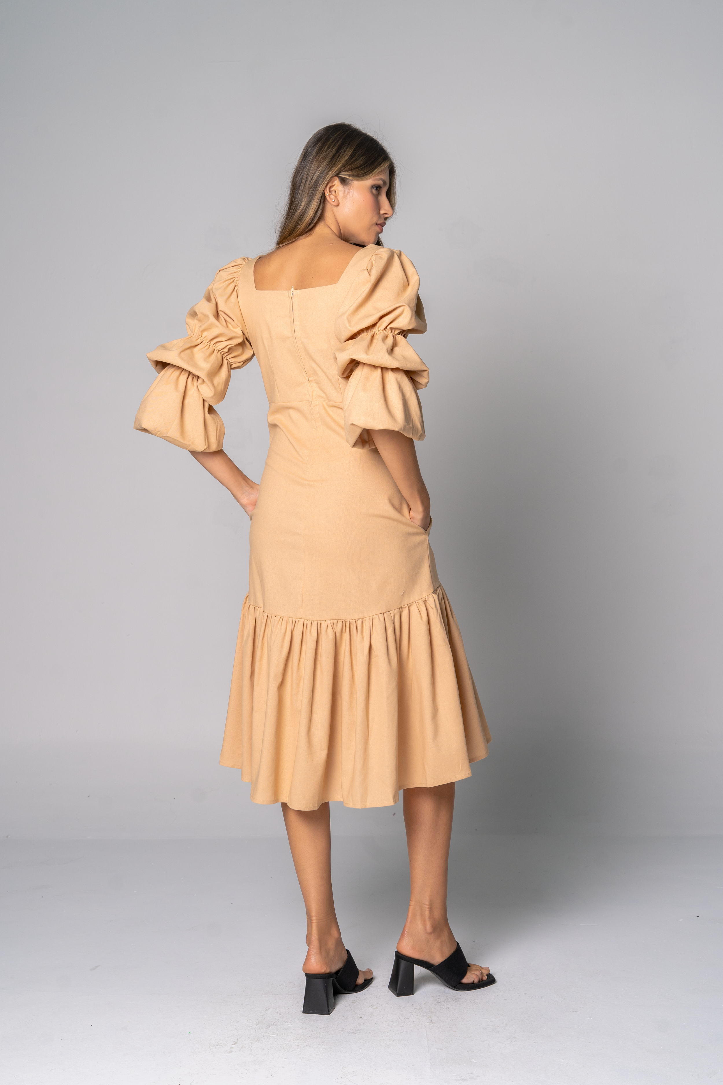 Vestido midi para mujer