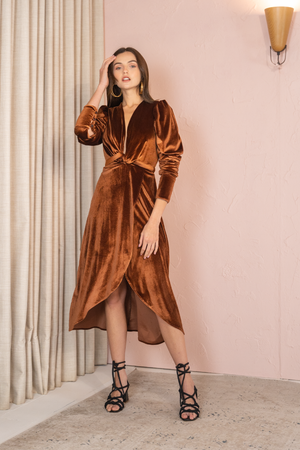 Vestido midi en terciopelo