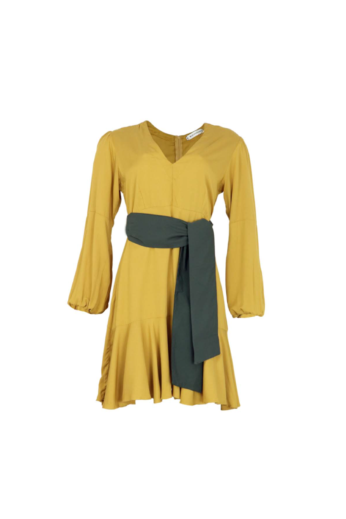 Vestido Corto Con Cinturón