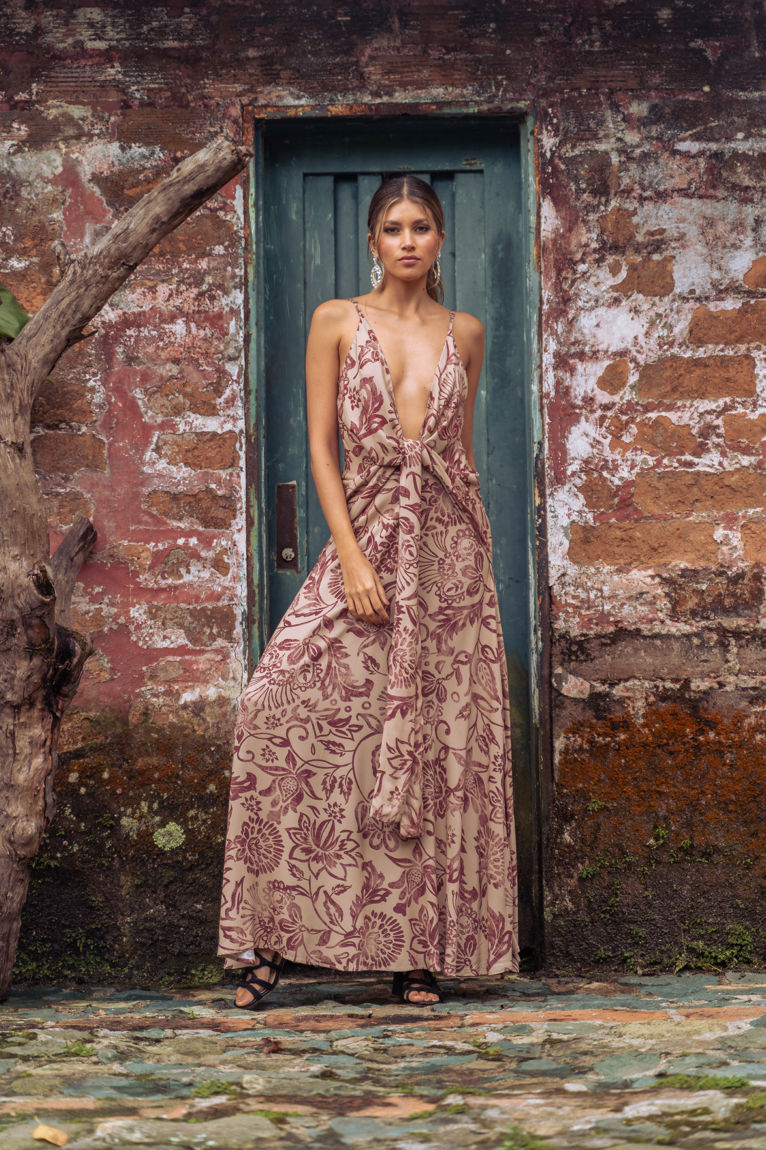 Vestido Cora de escote profundo- J&B - Main Image